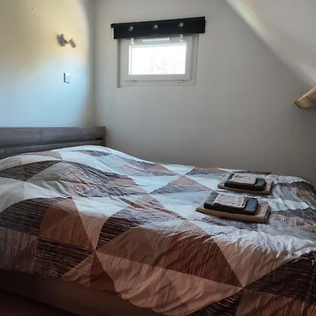 Сasa de vacaciones Little House Zutkerque